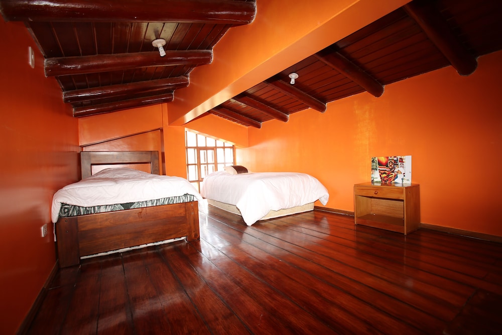 Triple Room, Private Bathroom, Mountain View photo 2