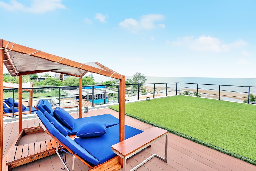 Two-Bedroom Suite Premium View