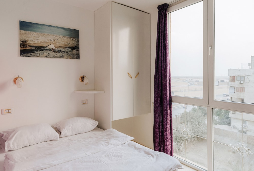 City Double Room (Double room) - Photo 4