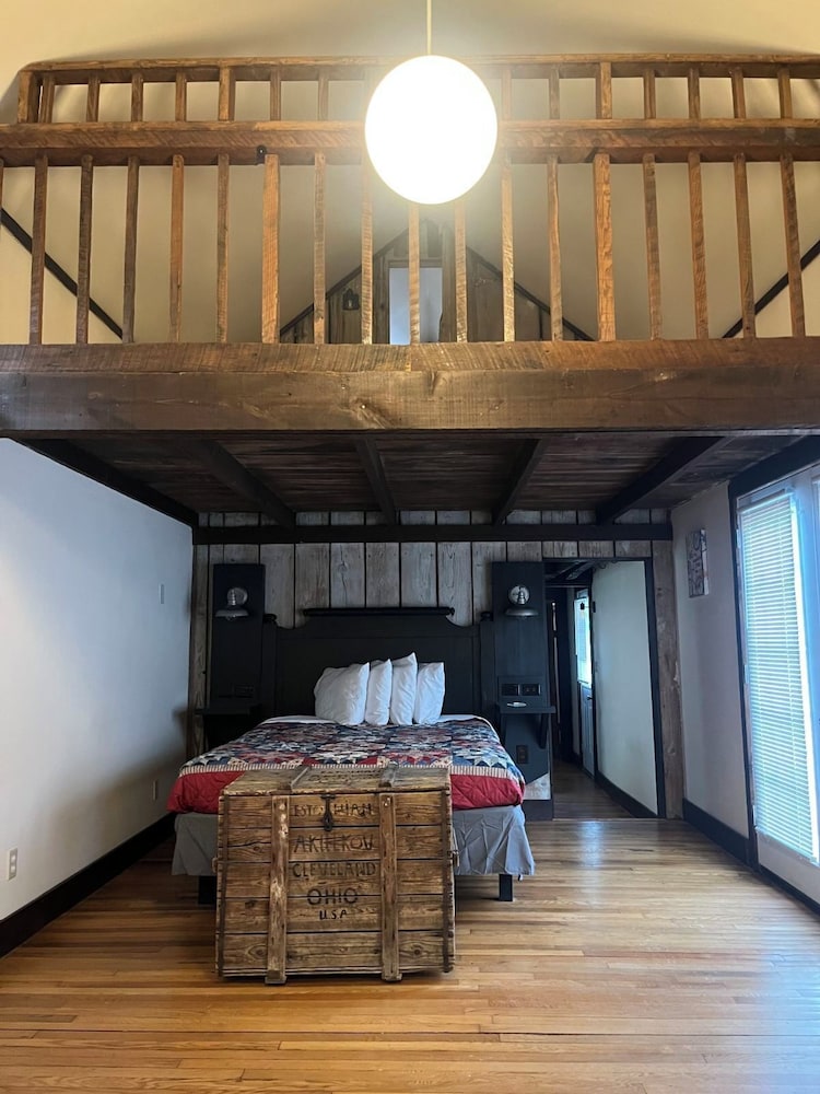 Family Cabin