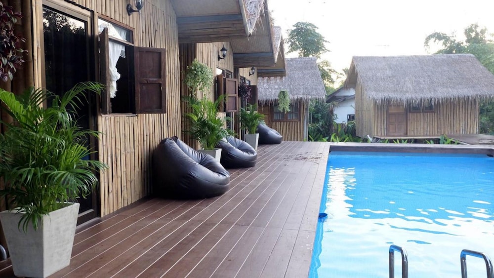 Pool Hut photo 2
