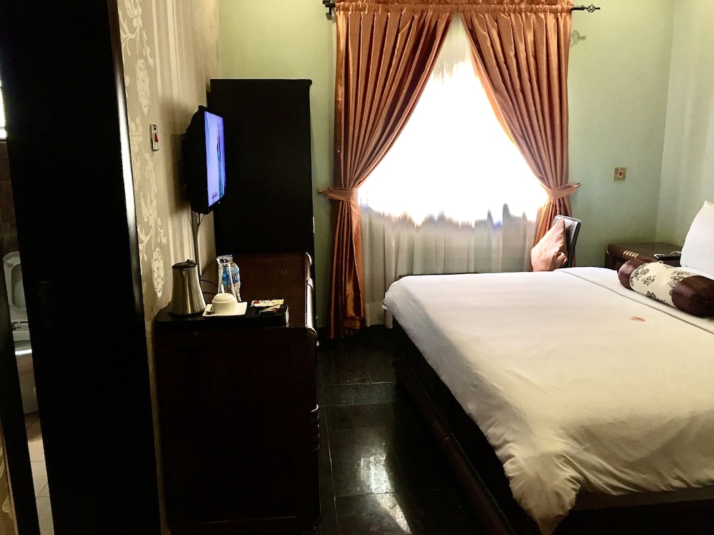 Standard Room - Photo 8