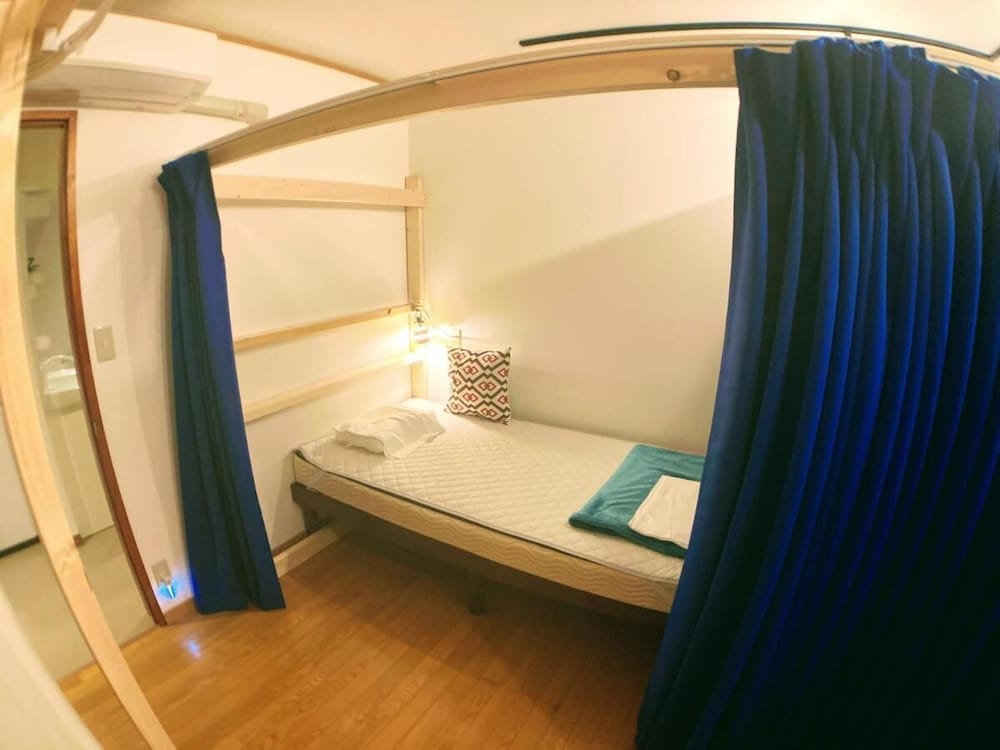 Basic Shared Dormitory, Women only, Non Smoking (Breakfast include)