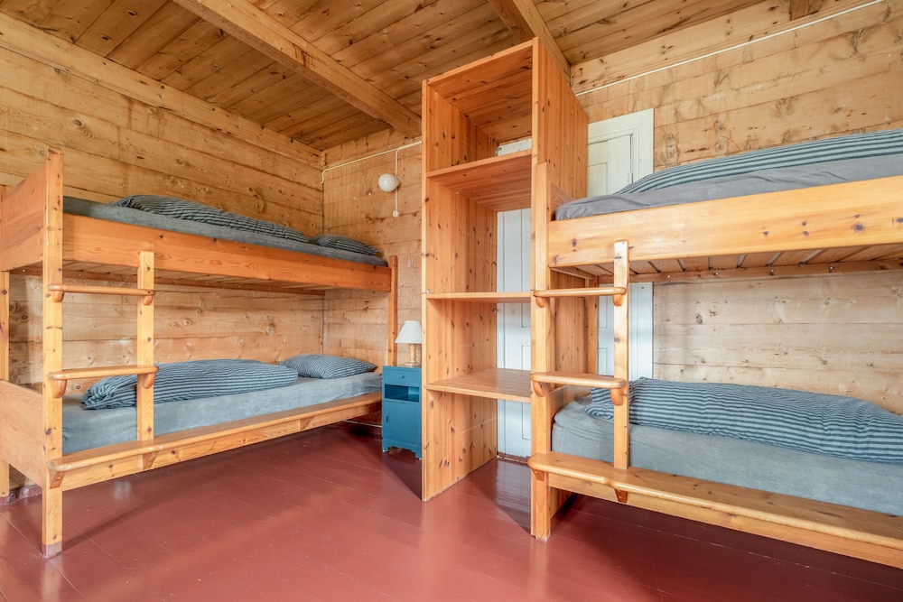 Bed in 6-bed dormitory room
