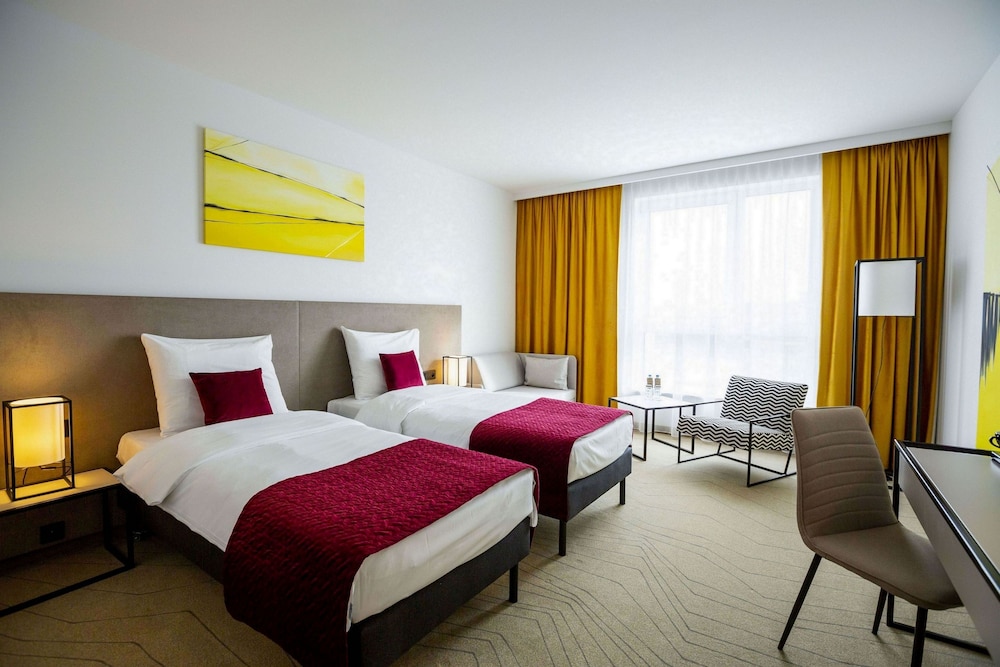 Standard Twin Room, 2 Twin Beds - Photo 1