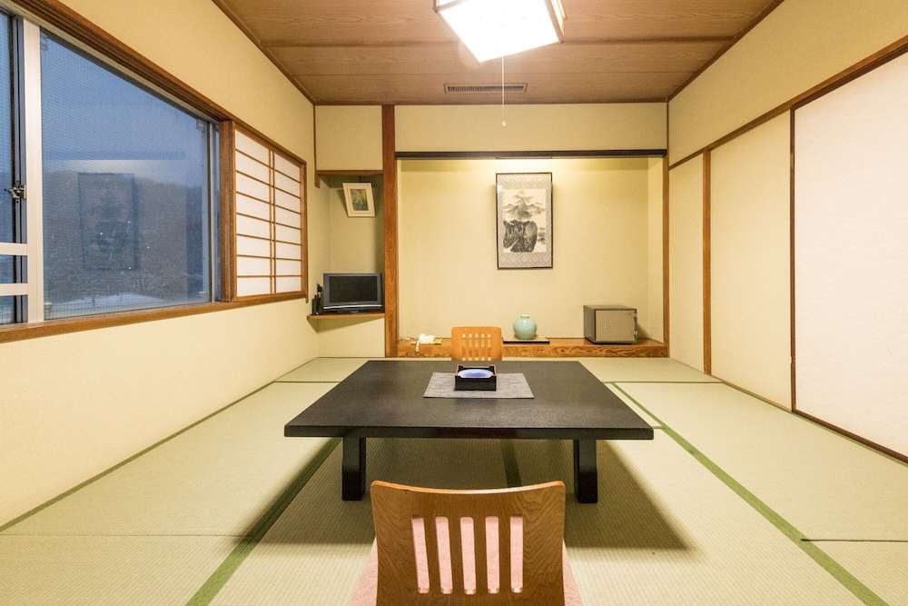 Japanese Traditional Room, 10 Tatami-mats photo 2