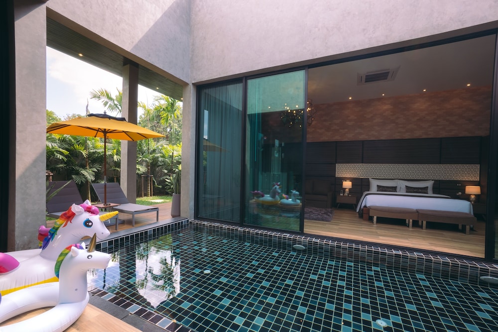 3-Bedroom Villa Suite - Photo 11