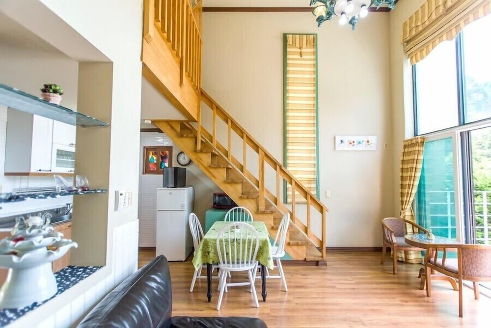 Room (Junny) photo 1