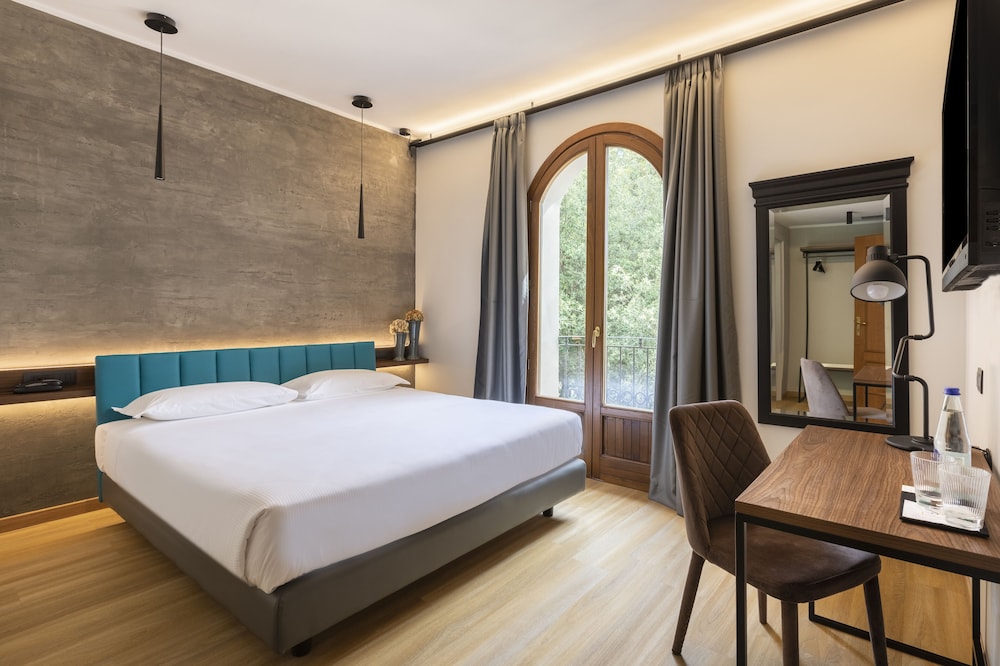 Panoramic Double Room photo 3