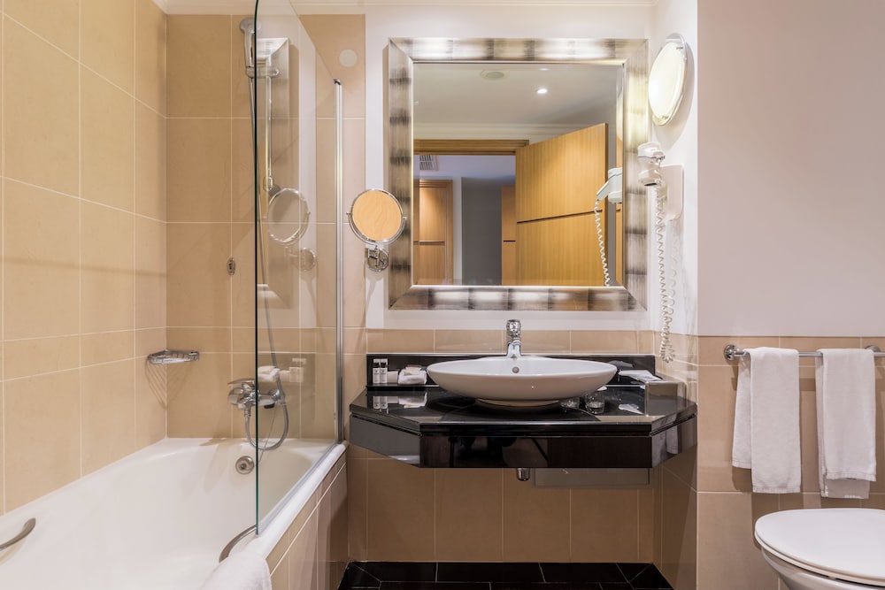 Double or Twin Room (Land View | Extra Bed)
