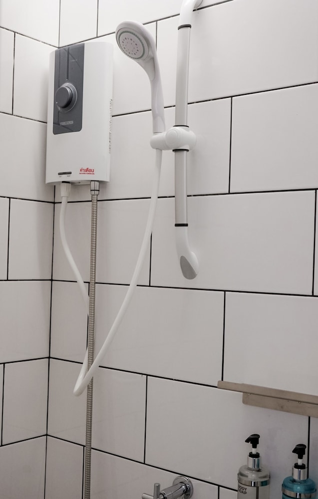 Standard Room, Pool View - Photo 8