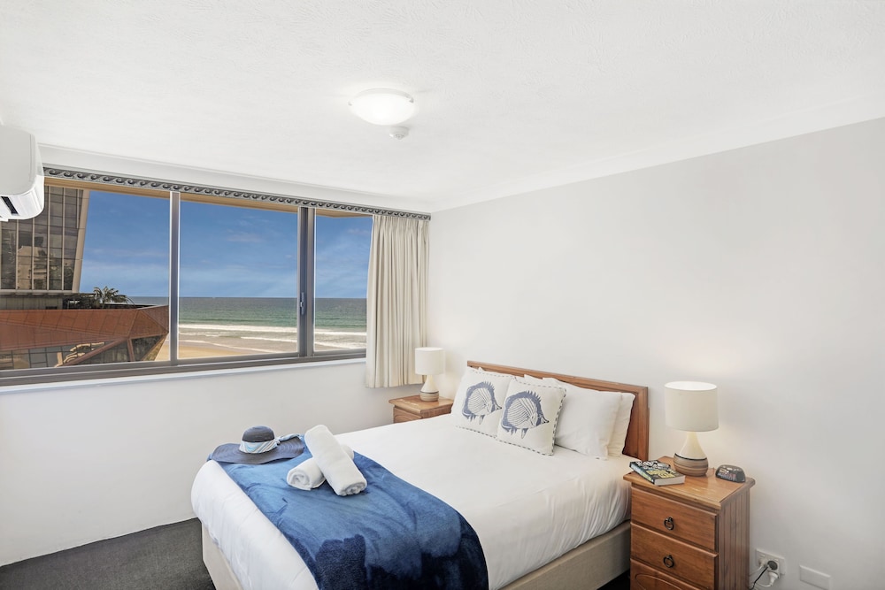 Apartment, 2 Bedrooms, Ocean View photo 3