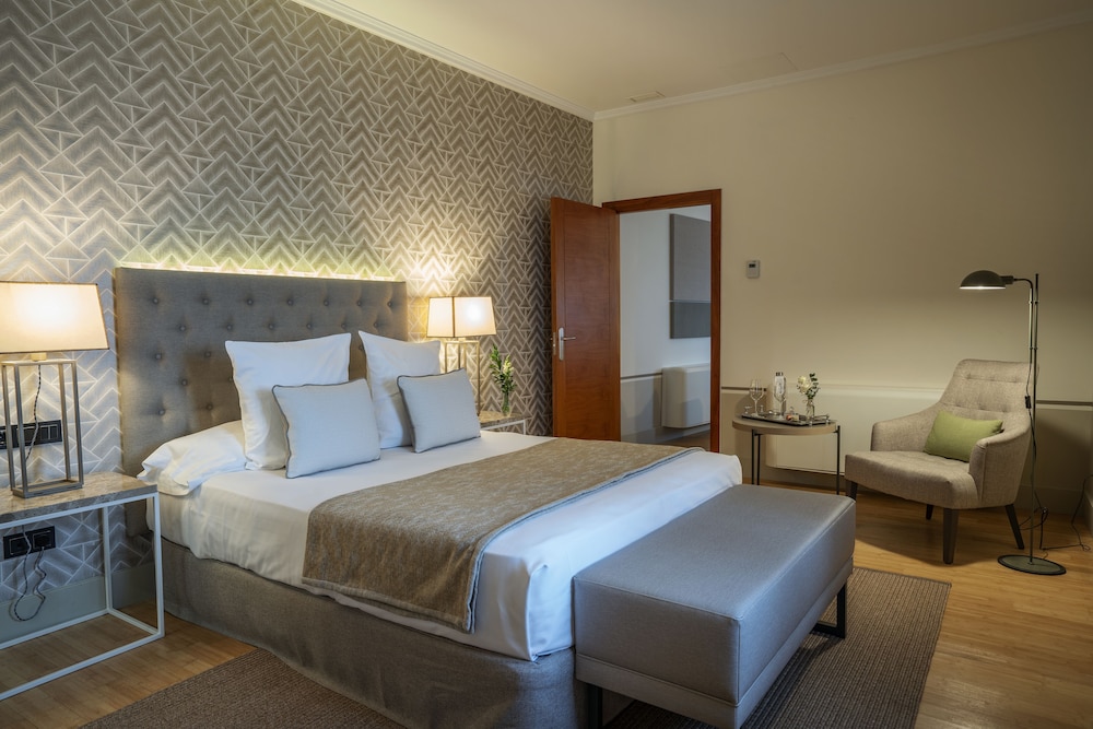 Junior Suite - Photo 2