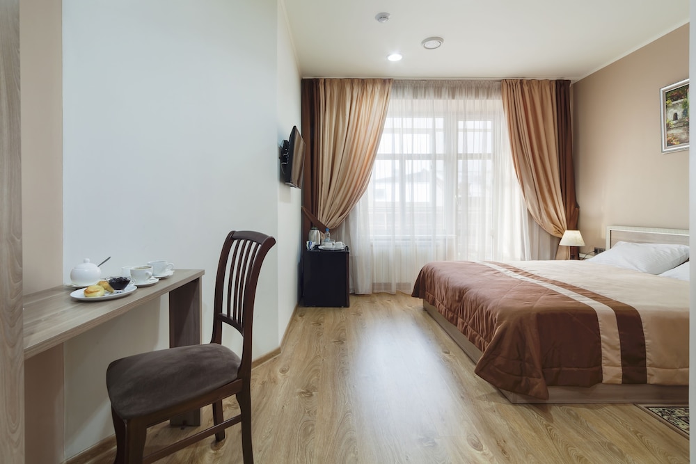 Standard Double Room photo 3