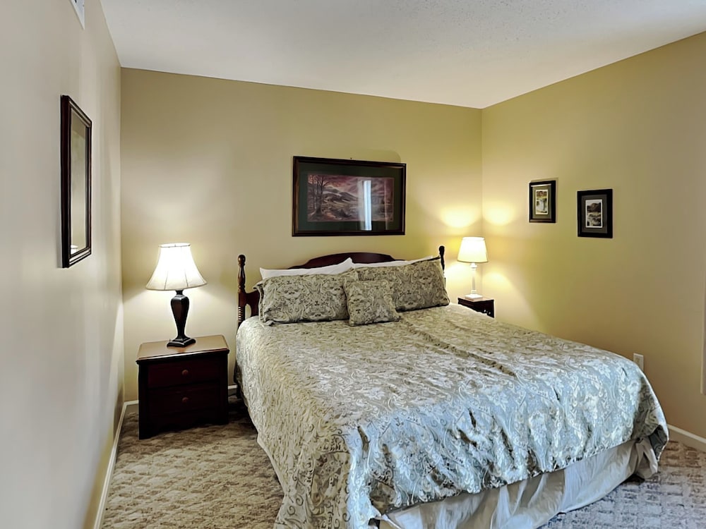 Condo, Multiple Beds, Balcony (#324 - No Pets)