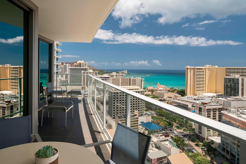 The Ritz-Carlton Residences, Waikiki Beach Hotel: Grand Suite, 3 Bedrooms, Ocean View photo