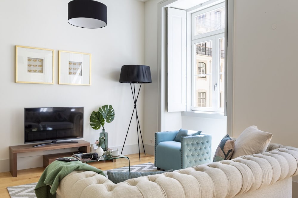Apartment (2 Bedrooms)