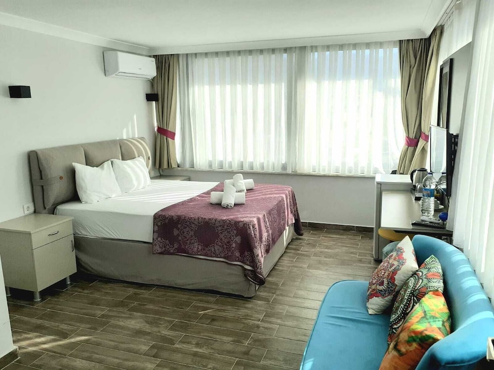 Standard Room, Sea View photo 2