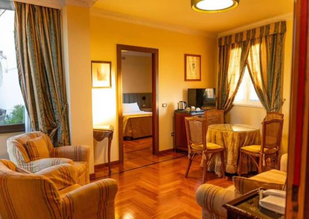Romantic Suite, Terrace