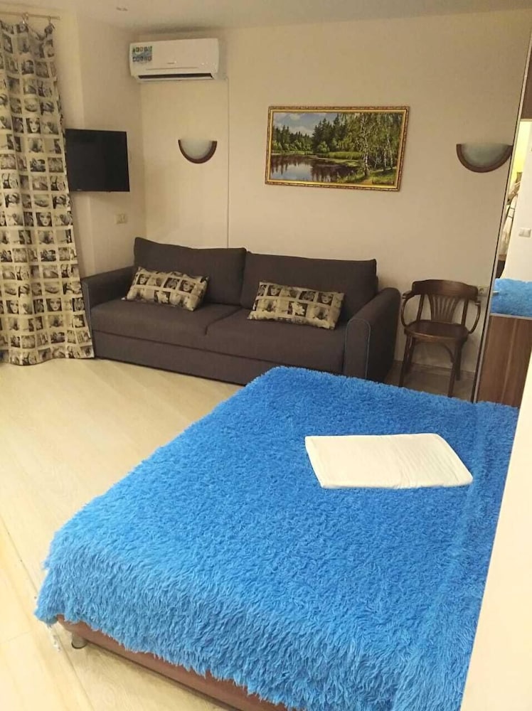 Grand Studio, 1 King Bed with Sofa bed, Hot Tub