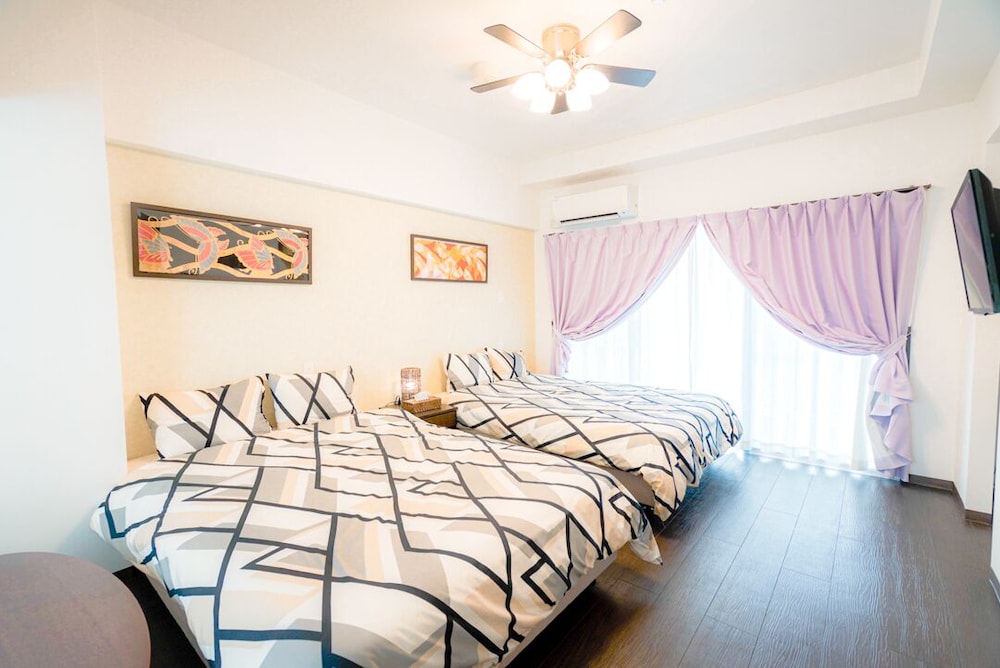 Twin Room - Photo 16