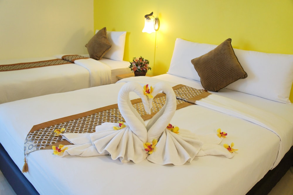 Deluxe Twin Room photo 2