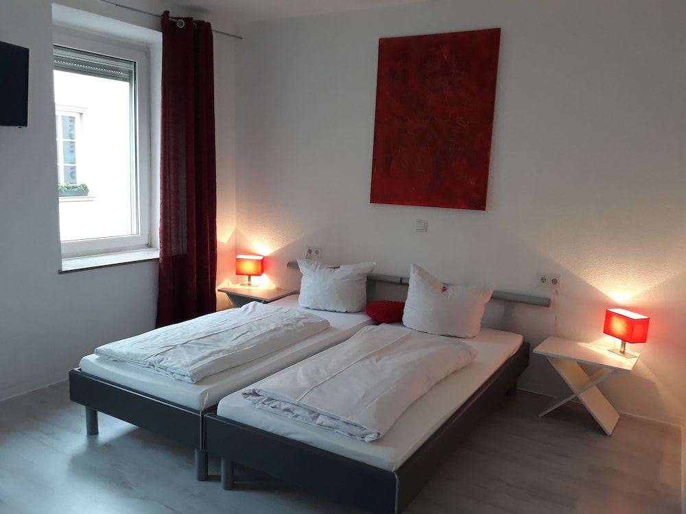 Standard Room, Multiple Beds, City View (5er) photo 1
