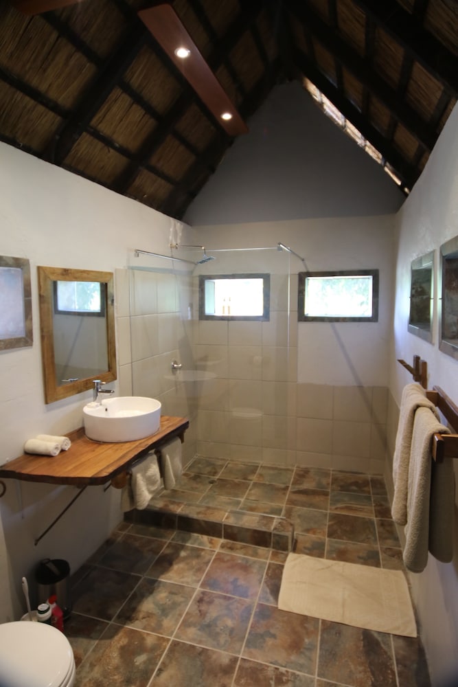 Deluxe Chalet, 1 Bedroom, Garden View photo 3