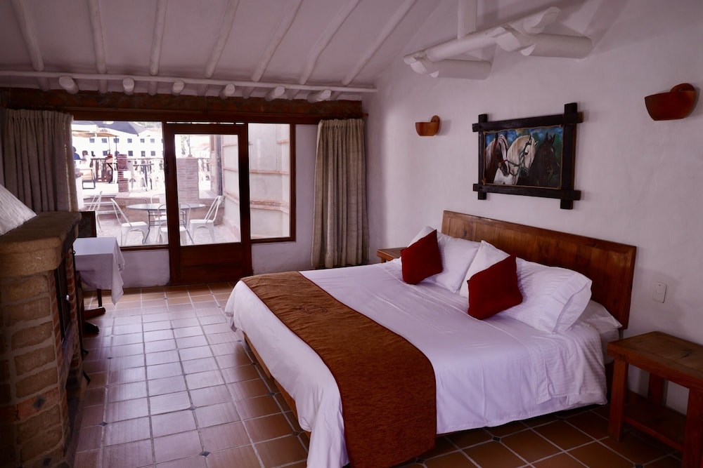 Junior Studio Suite, Balcony photo 3