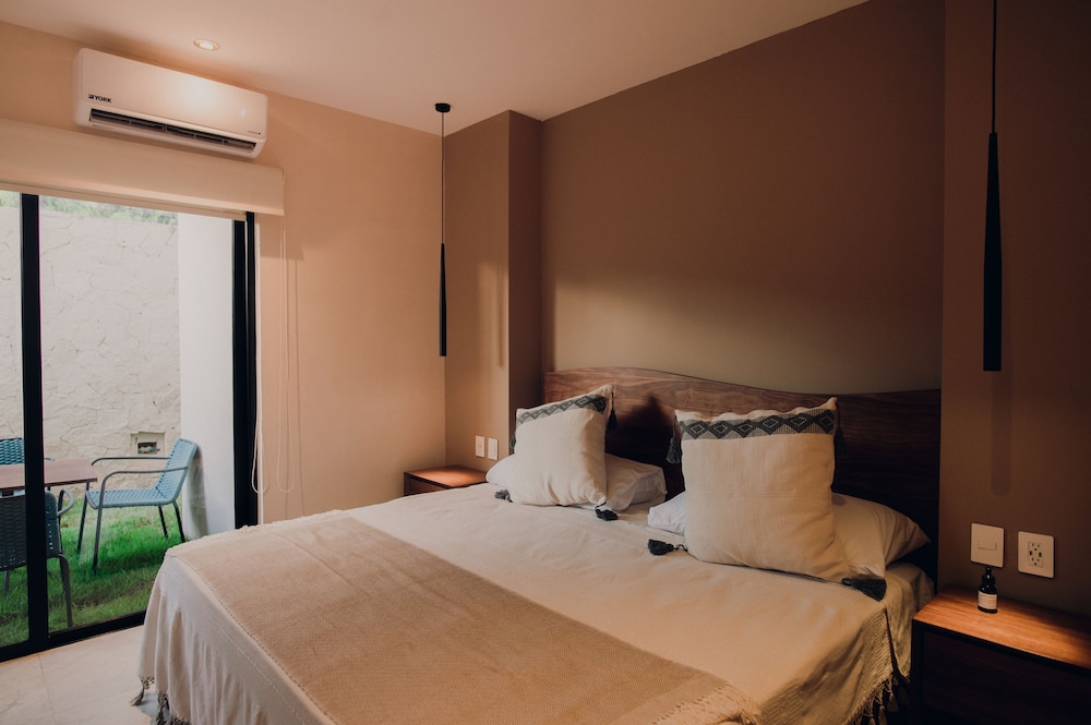Superior Penthouse, 2 Bedrooms, Private Pool