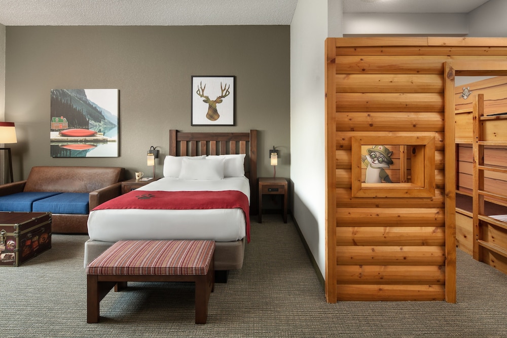 Kid Cabin Suite - Water Park Included - Photo 1