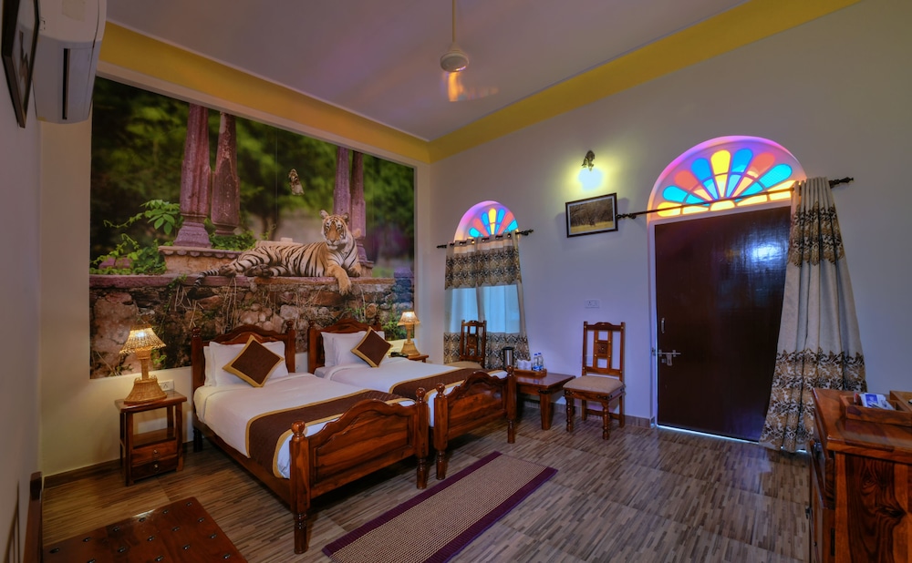 Deluxe Room, 1 Bedroom, Refrigerator, Garden View photo 1