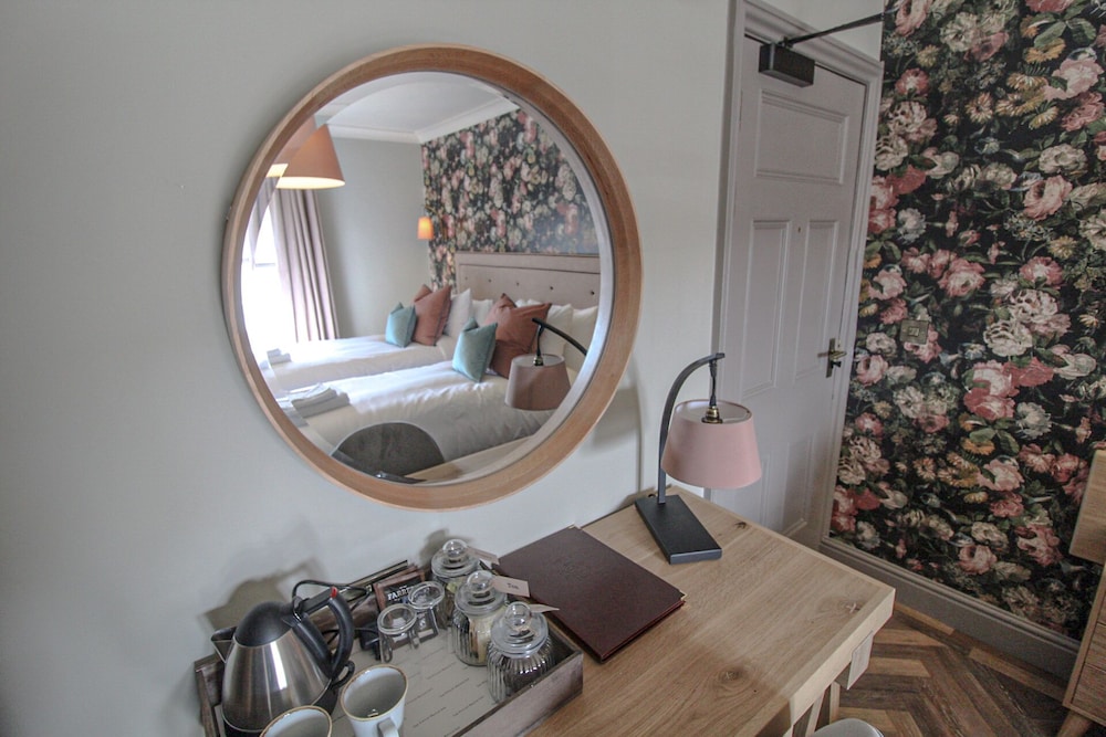 Twin Room, Ensuite - Photo 2