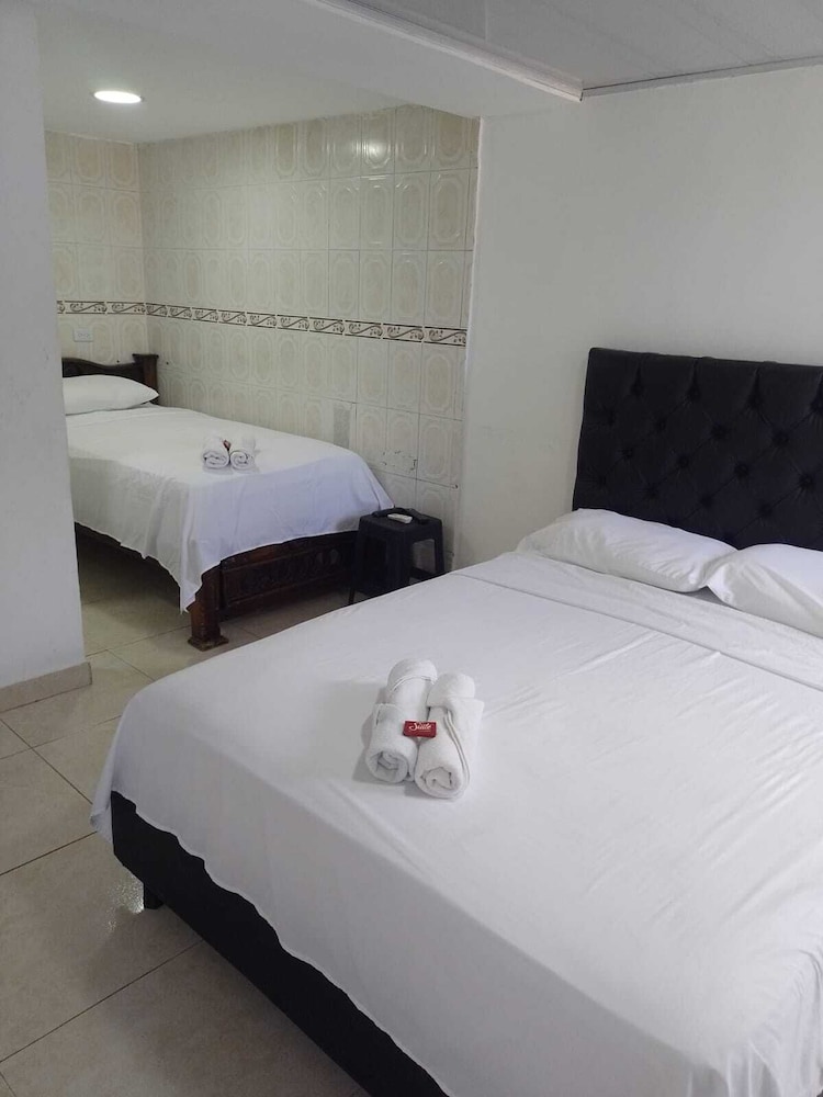 Deluxe Double Or Twin Room photo 1