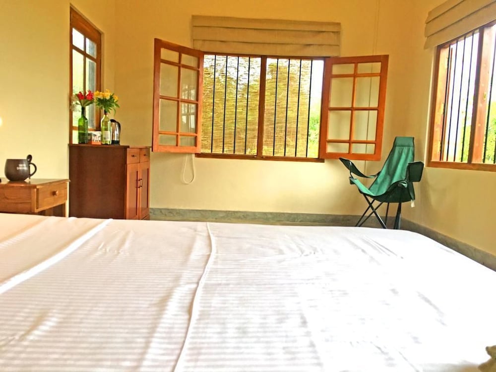 Grand Double Room, 1 Bedroom, Private Bathroom, Lake View photo 1