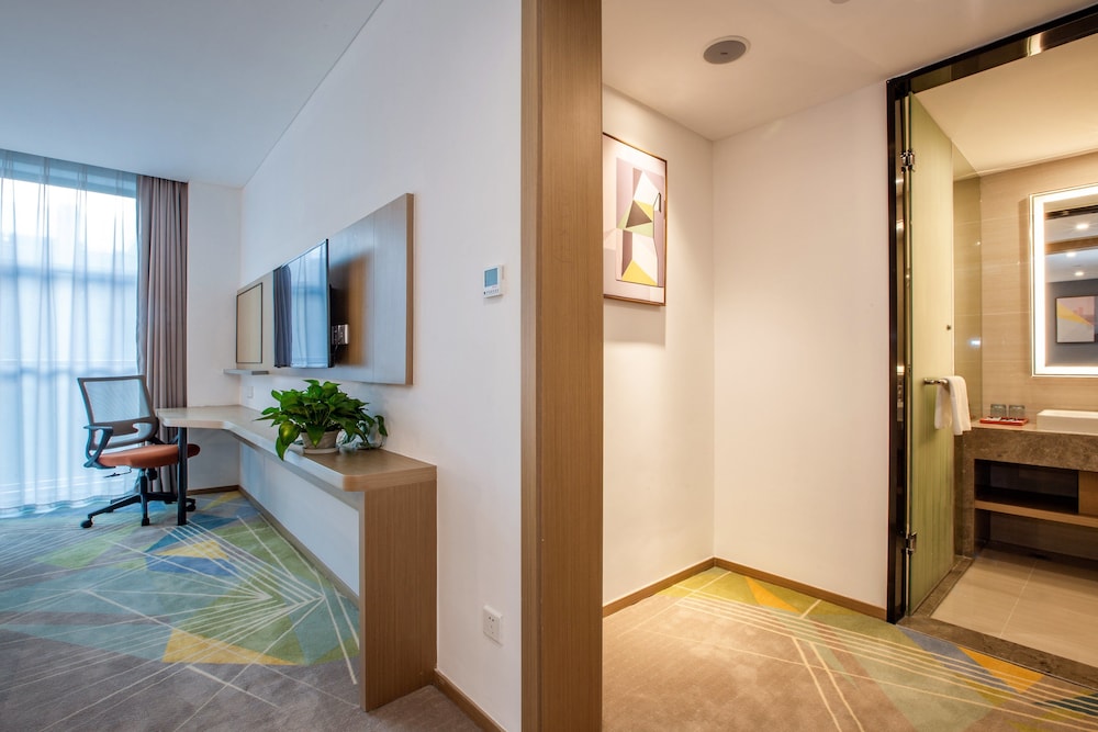 Standard Room, 2 Double Beds (Extra Floor Space) - Photo 2