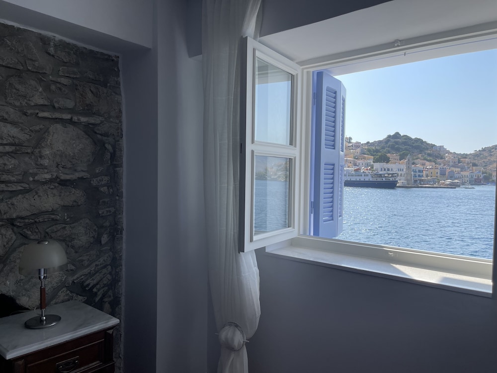Family Duplex, 2 Bedrooms, Bay View, Ground Floor photo 3