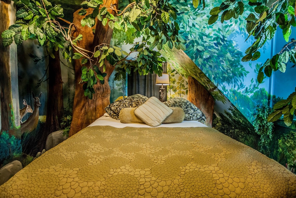 Room (Enchanted Forest) photo 3