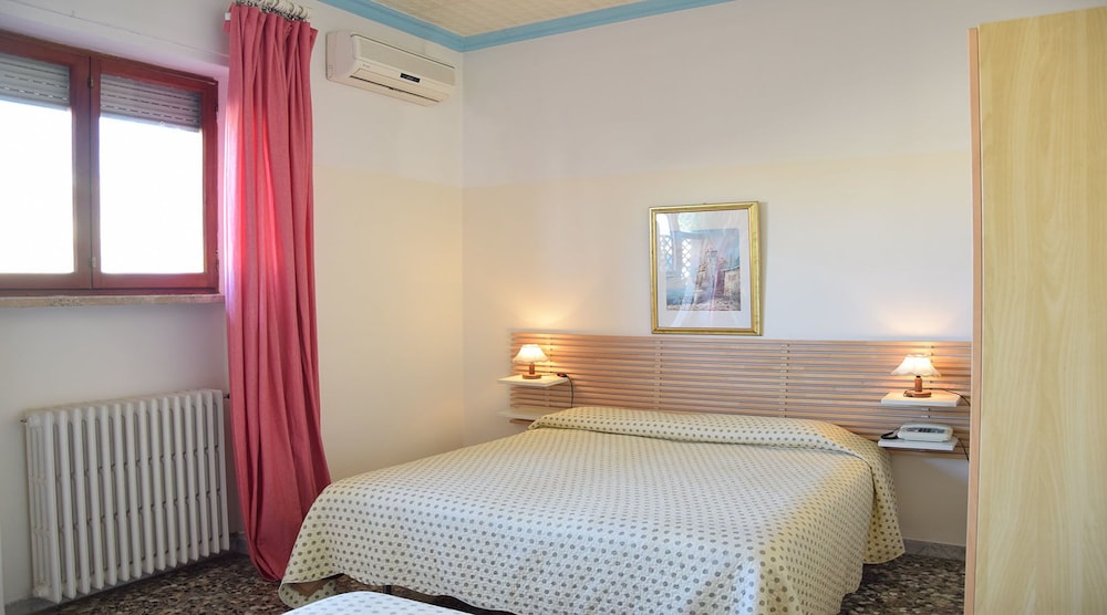 Double Or Twin Room, Balcony photo 1