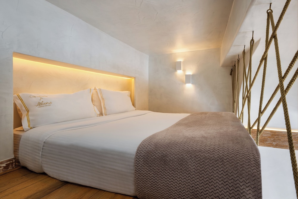Master Loft Suite - Photo 10