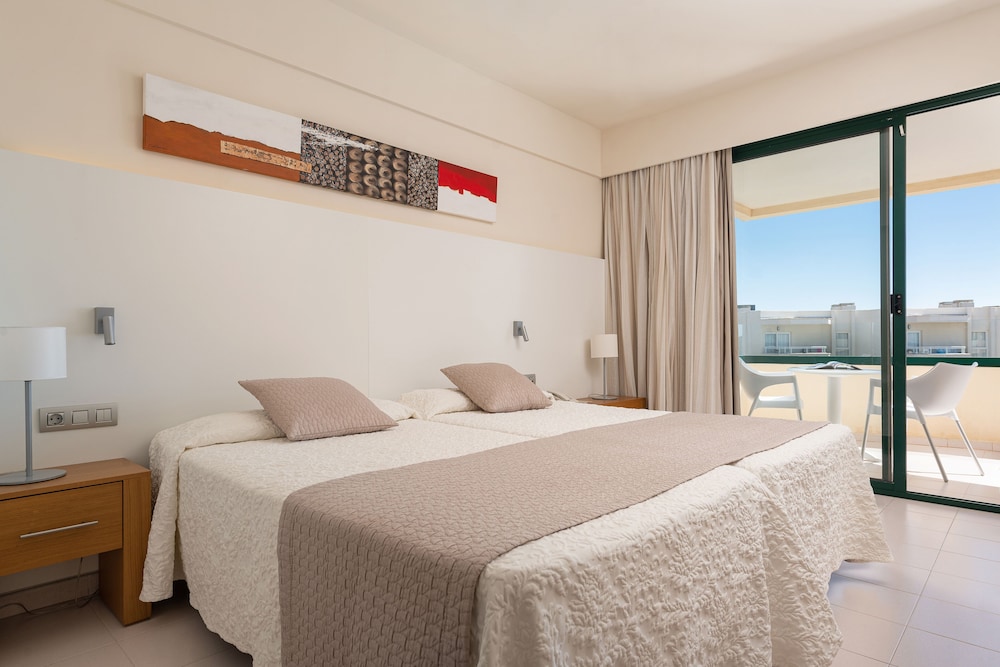 Double Room, Balcony - Photo 6