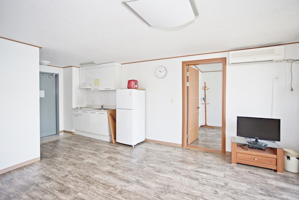 Standard Room, 1 Bedroom photo 2