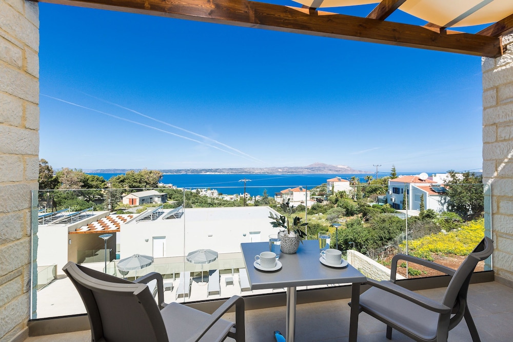Standard Studio, Sea View (1st floor) - Photo 2