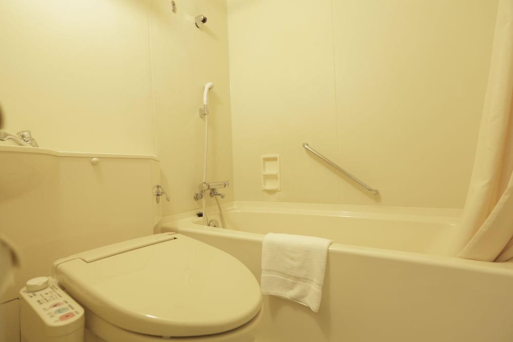 Deluxe Room, 1 King Bed with Sofa bed, Non Smoking - Photo 5