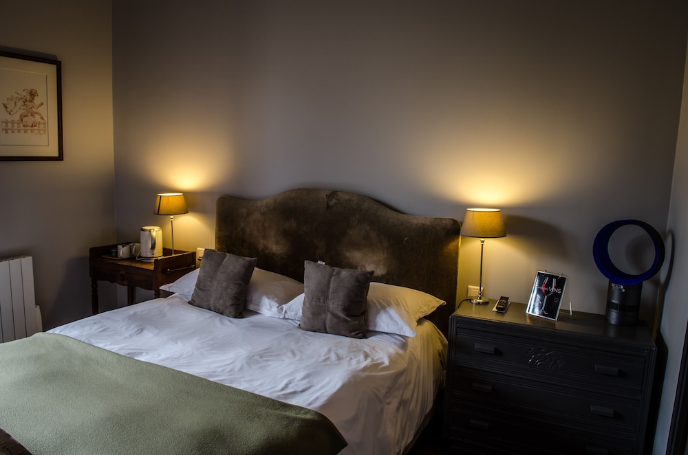 Superior Double Room, 1 Queen Bed photo 3