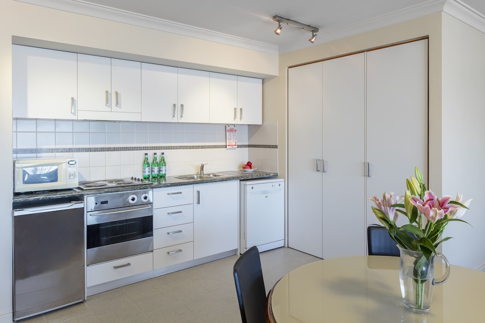 Two Bedroom Apartment - Long Stay
