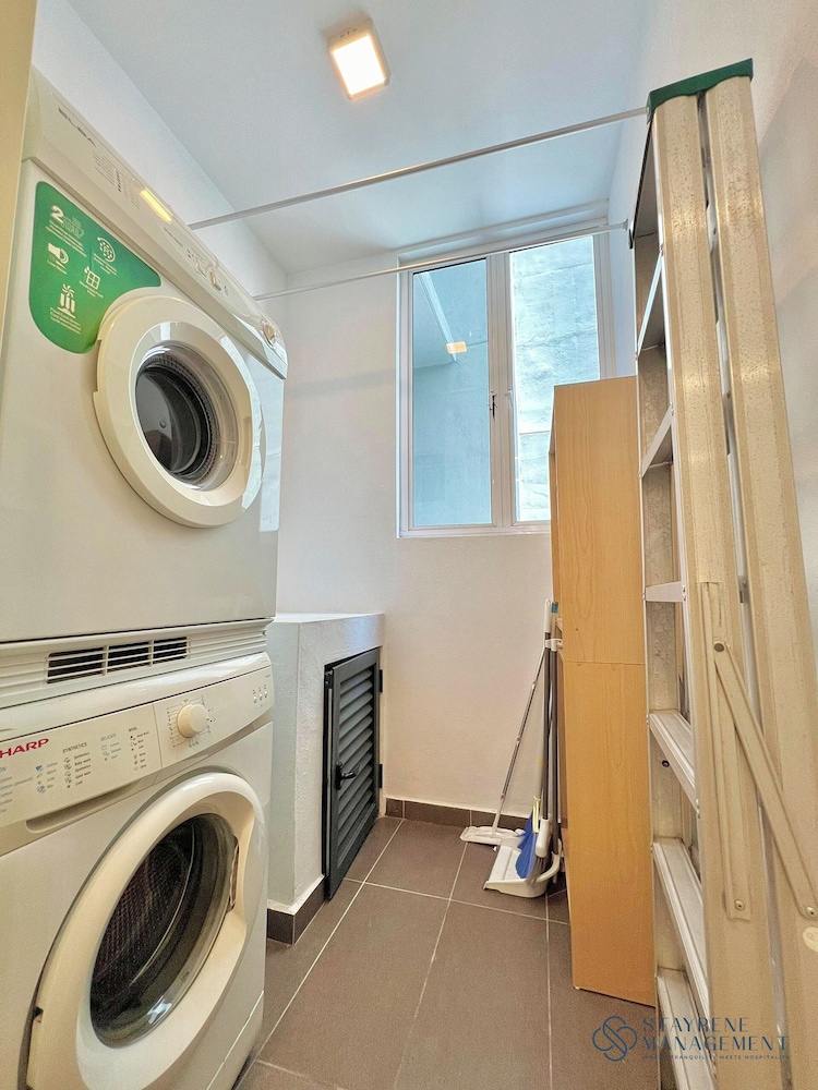 Exclusive Apartment, 3 Bedrooms, Non Smoking, Private Bathroom - Photo 31