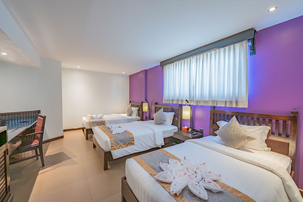 Deluxe Triple Room - Photo 3