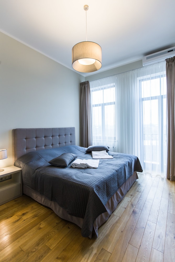 Superior Two-Bedroom Apartment with Balcony photo 2
