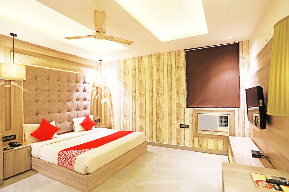 Double or Twin Room photo 3